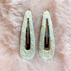 Handmade yellow cream glitter hair clips